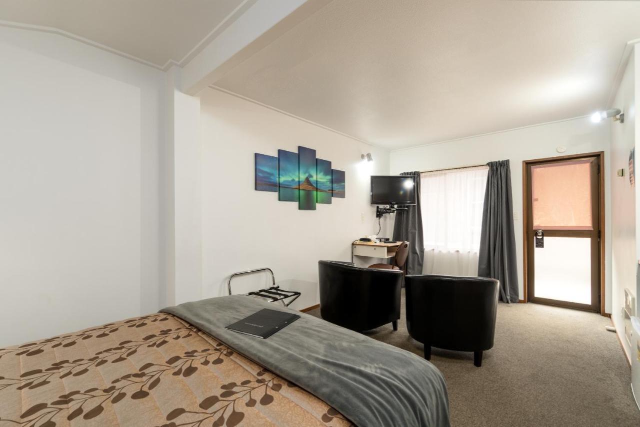 ألكسندرا Centennial Court Hotel المظهر الخارجي الصورة